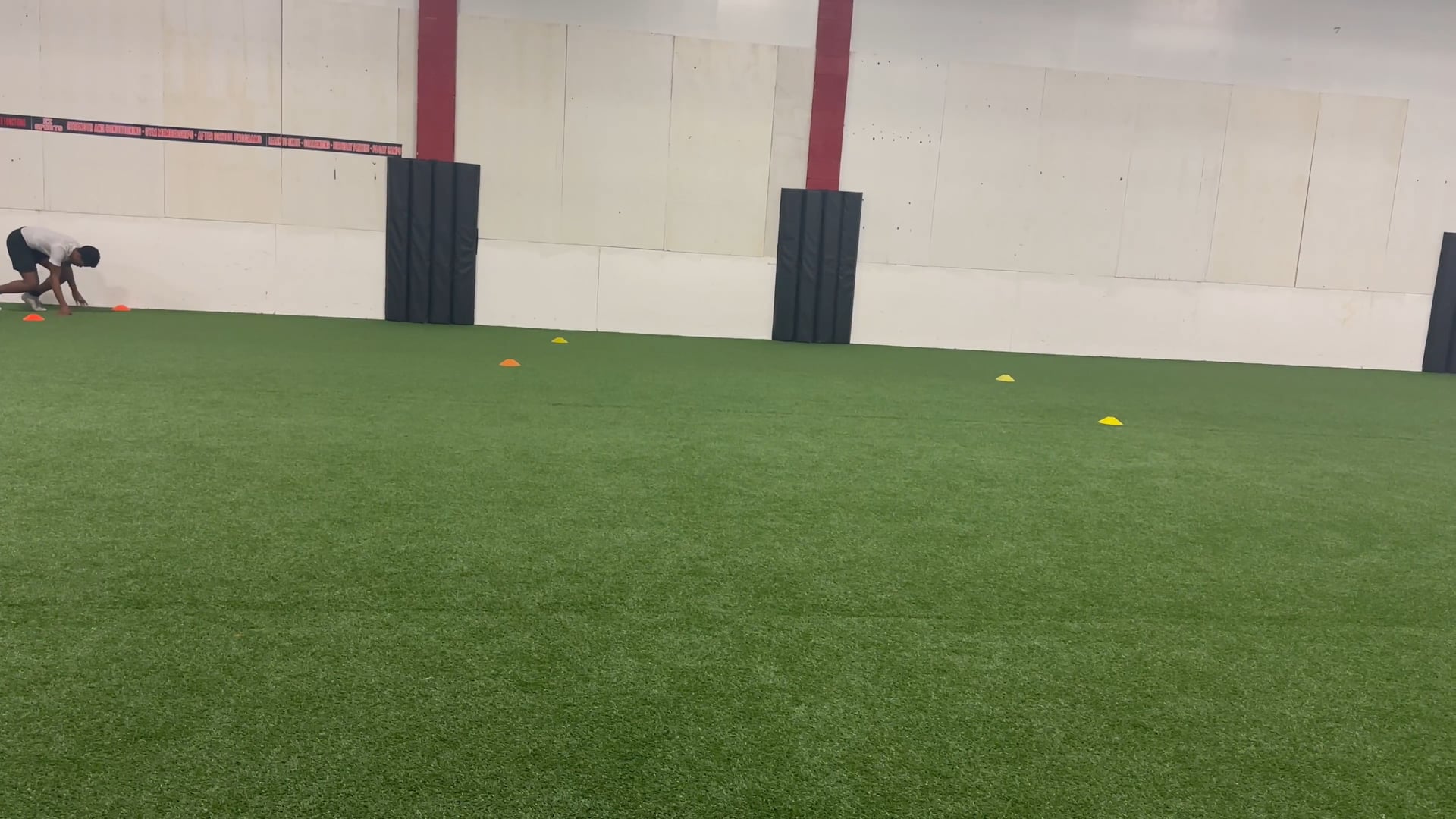 Watch d’anthony crosbourne's 40 Yard Dash: 4.65 seconds