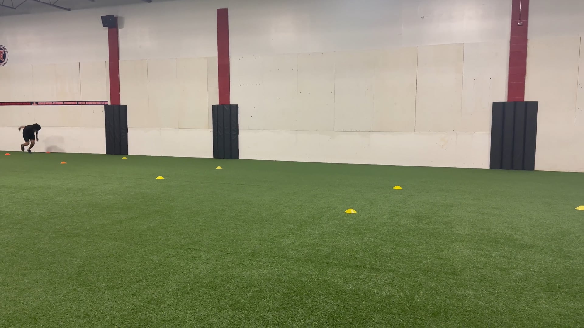 Watch thomas gundy's 40 Yard Dash: 5.17 seconds