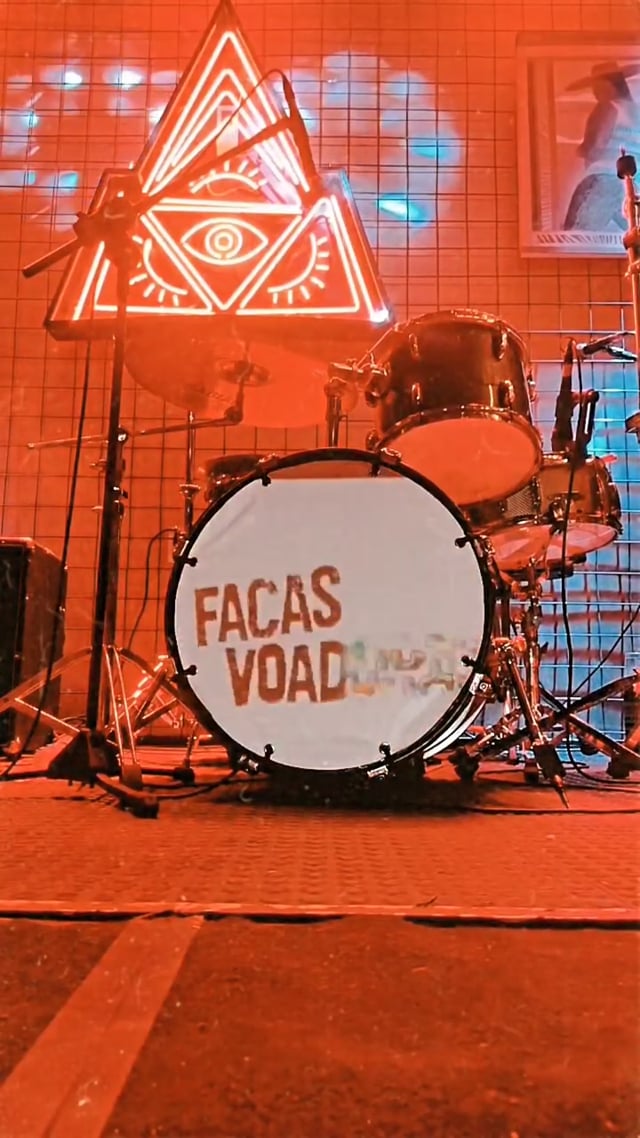 Vídeo Promocional - Facas Voadoras'