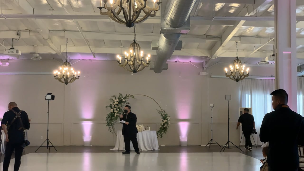 Ronny Mok hosting a Cantonese wedding