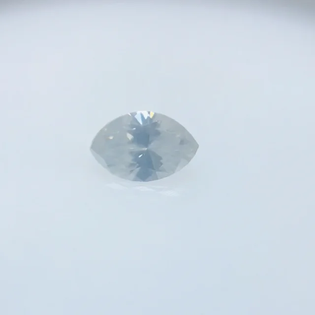 FANCY WHITE 0.25ct MQ/RT2609/GIA