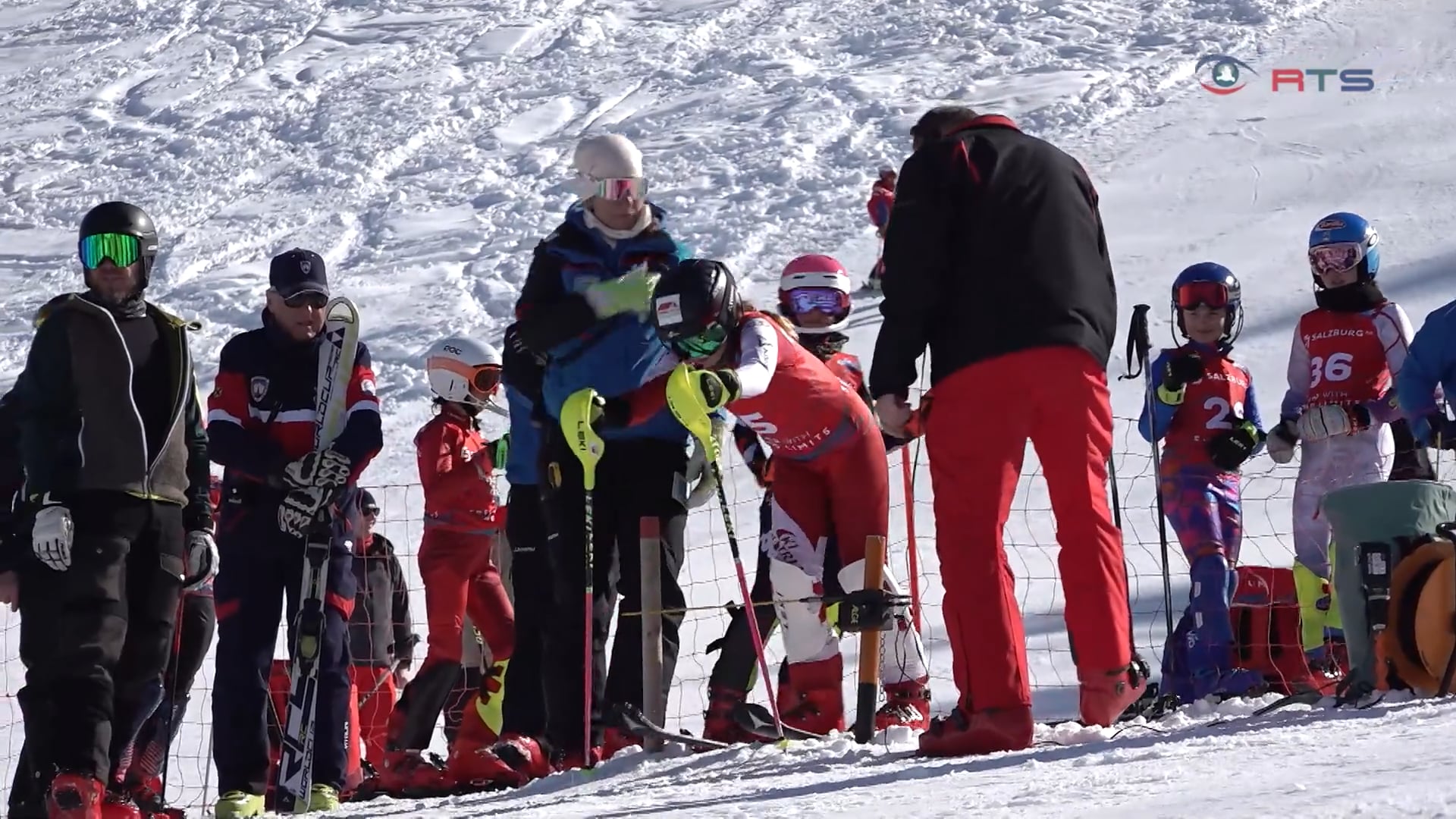 kindercup-ueber-100-skitalente-in-maria-alm