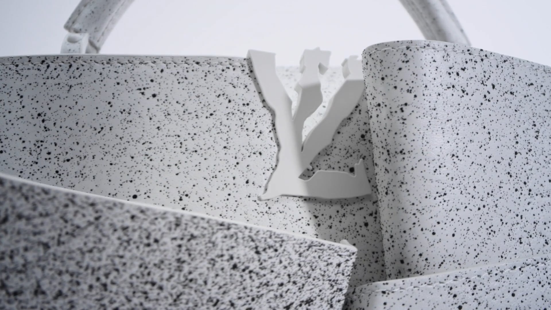 LOUIS VUITTON x FRANK GEHRY