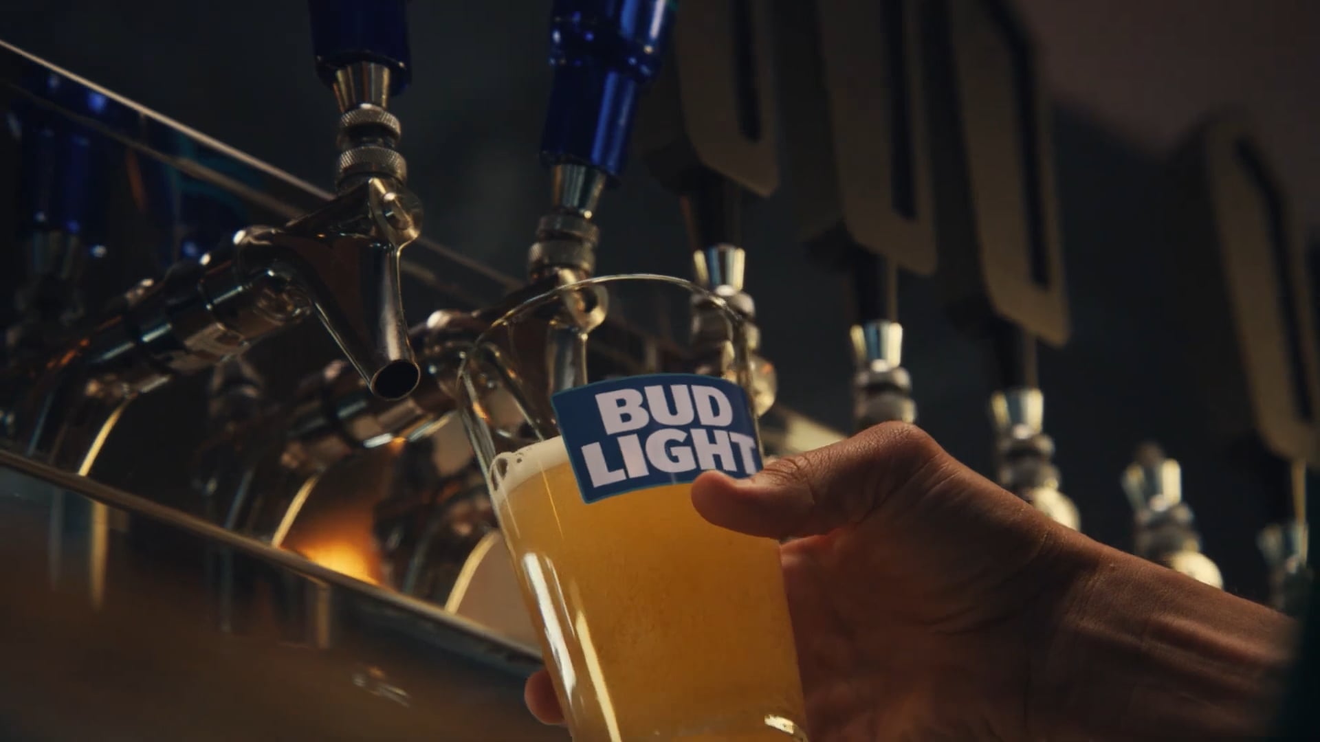 Bud Light "Magnet"