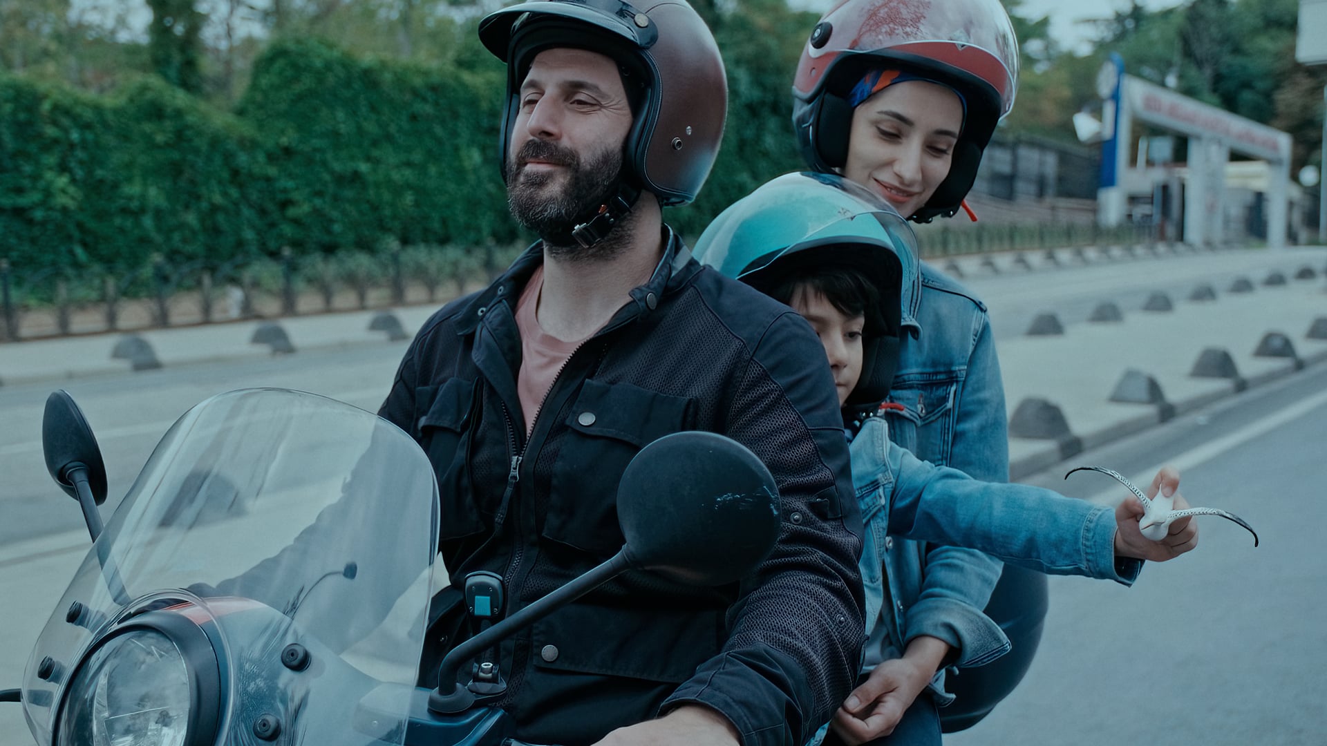 Rosinante // Official Trailer / Eng Subtitle