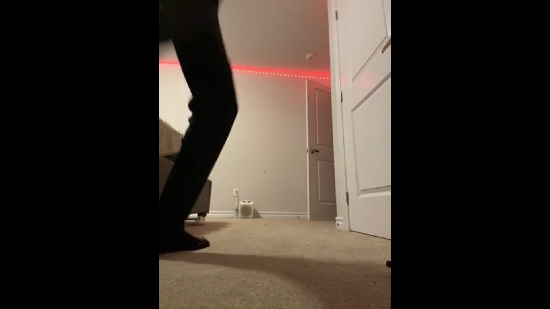 Watch jairus lapee's Vertical Jump: 23.75 inches