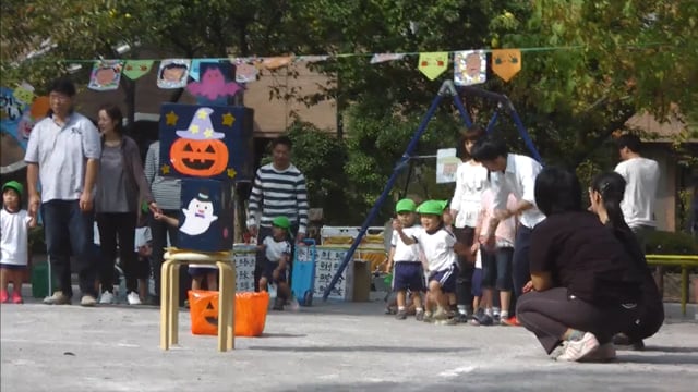 パパと魔女をやっつけるハロウィン運動会