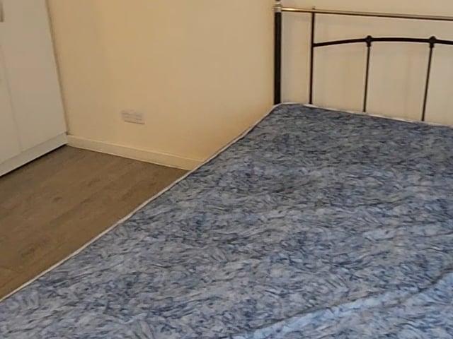 Large Double Room in MK65DZ, Coffee Hall Main Photo