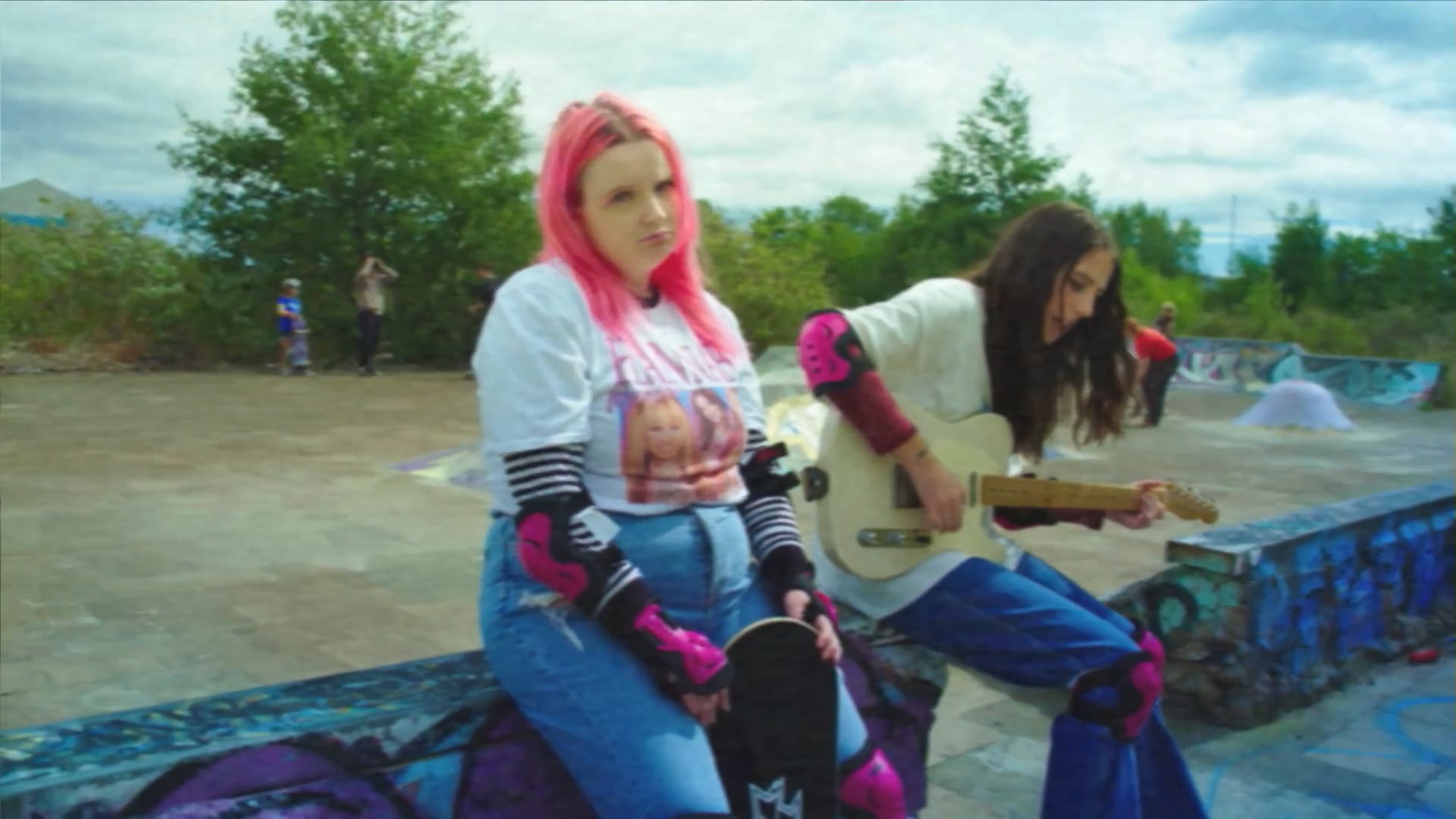 bigfatbig - Shut Up | Official Video