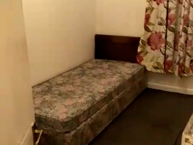 Video 1: Room available 
