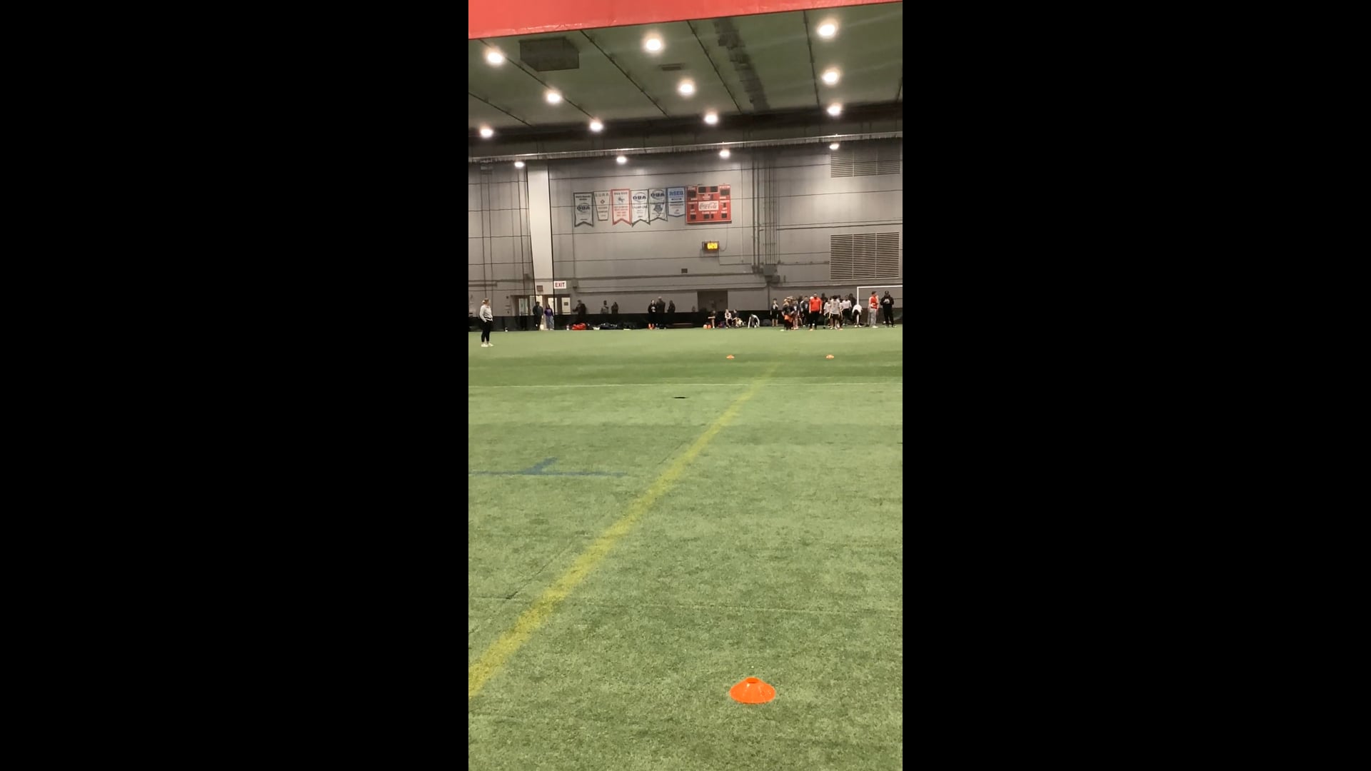 Watch elijah wilkins's 40 Yard Dash: 6.27 seconds