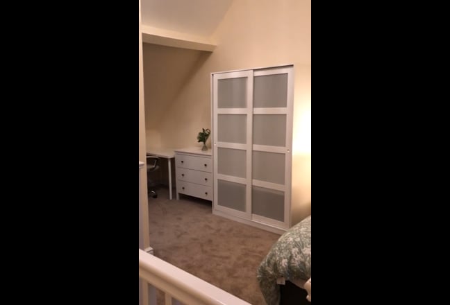 Large ensuite & Double bedroom -  Jodrell Street  Main Photo