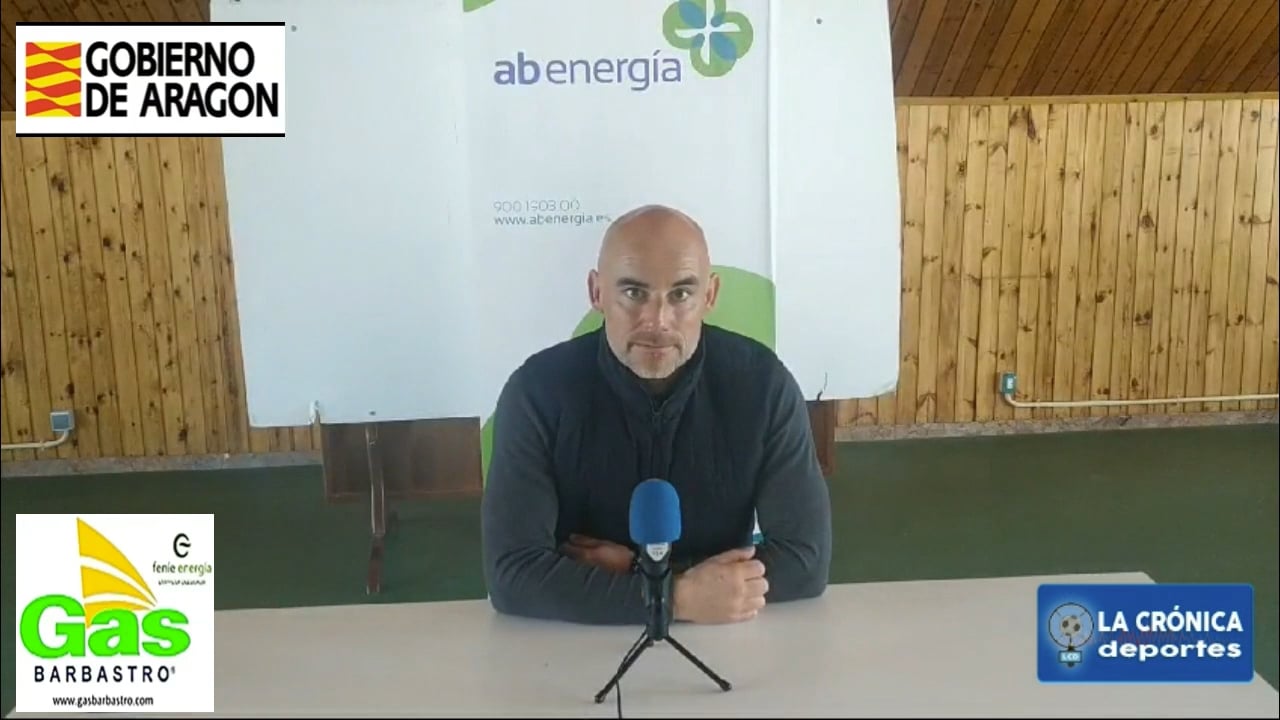 DANI MARTÍNEZ (Entrenador Barbastro) UD Barbastro 1-1 Deportivo Aragón / Jor. 25 - Segunda Rfef / Gr 2