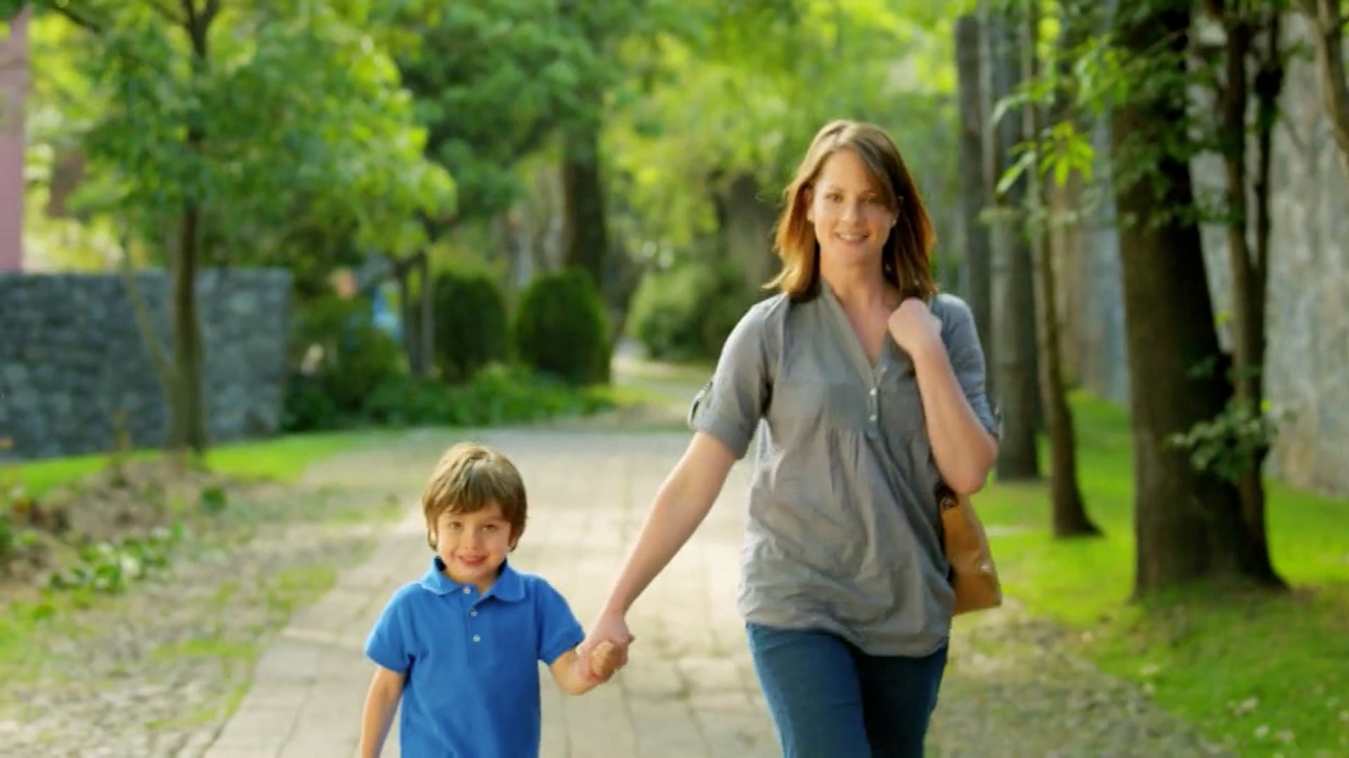 Lysol---Kid-Who-Touches-Everything-dc