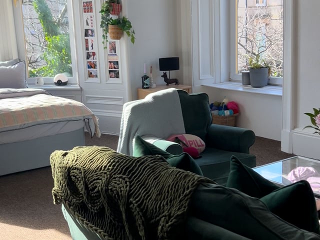 Beautiful Room Available in Glasgow West End Main Photo