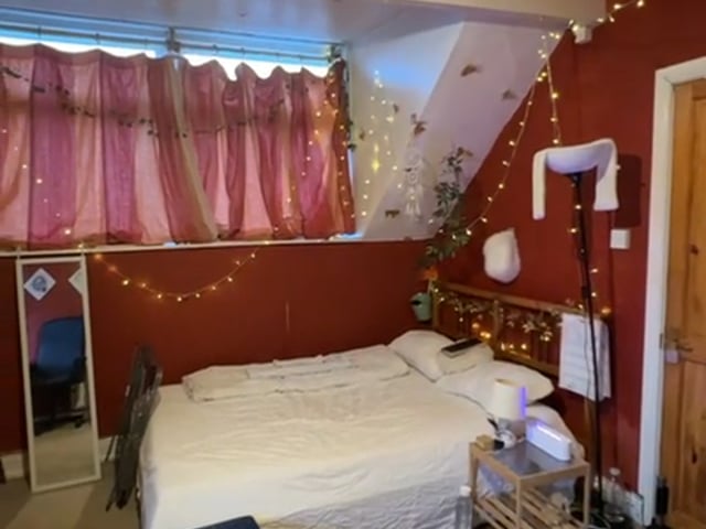 4-bedroom student house (10 mins to Leeds Uni) Main Photo