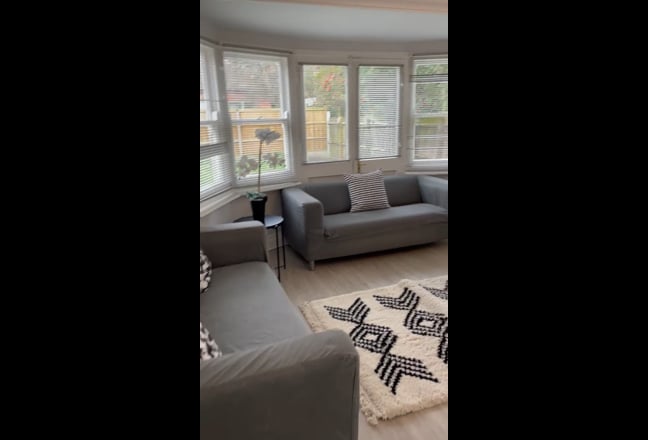 Large room located in Willesden Green - Zone 2 Main Photo