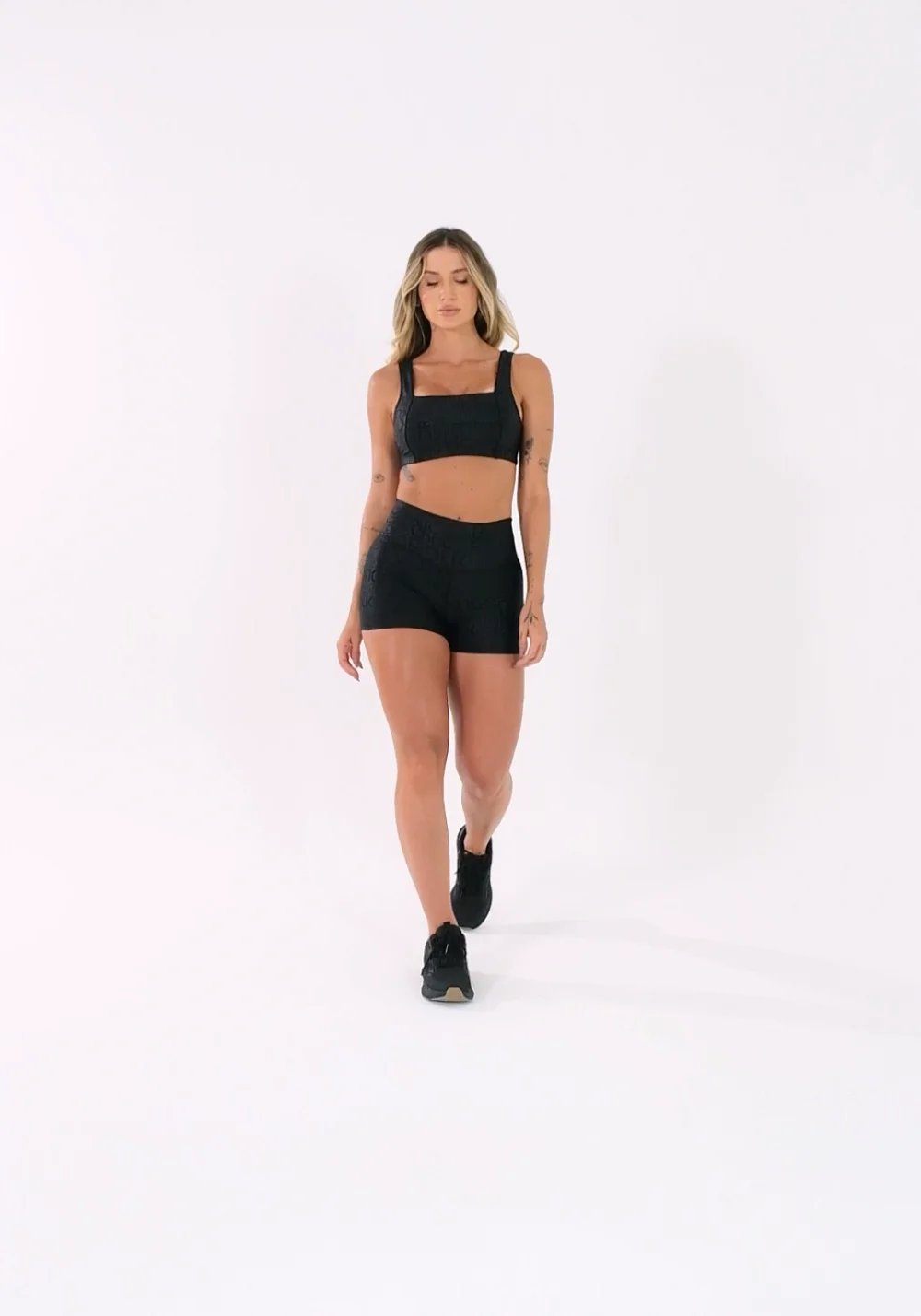 Short Shine Texturizado Preto Dlk – DLK Moda Fitness