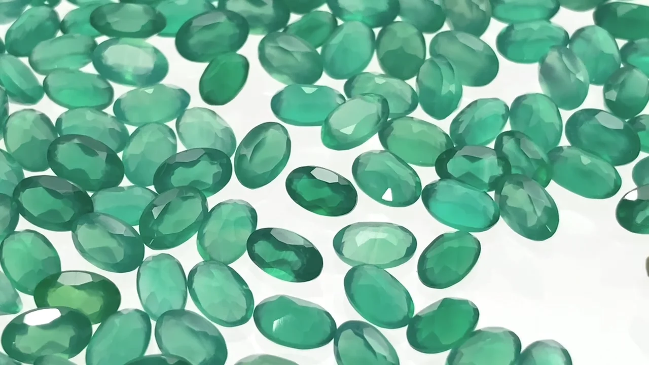グリーンオニキス ルース オーバルファセットカット5×3mm 10粒｜天然石