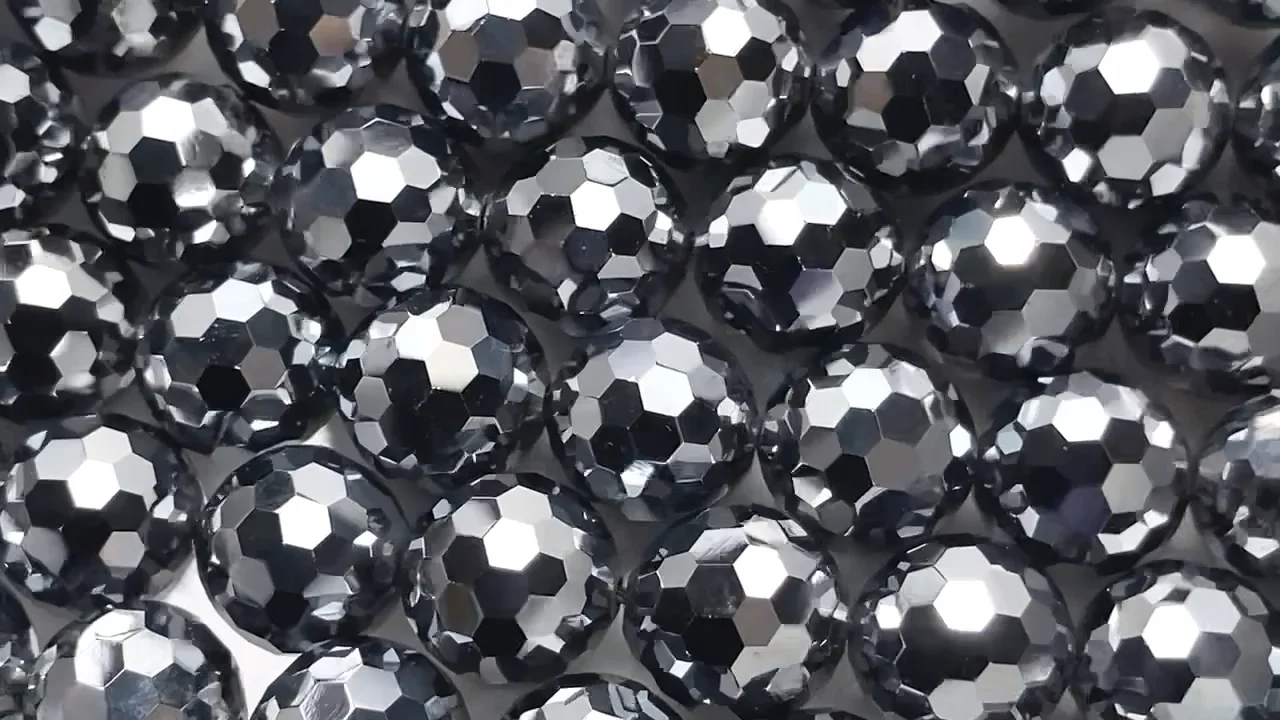 高純度テラヘルツ鉱石 128面ラウンドカット10mm 半連/1連｜天然石