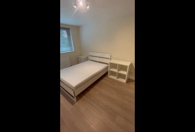 Large Double Room in Mapperley 550 inc All Bills Main Photo