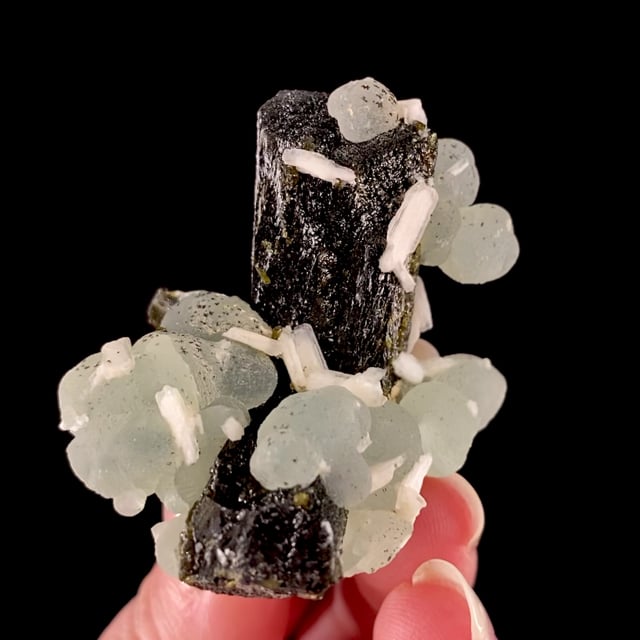 Prehnite and Stilbite on Epidote