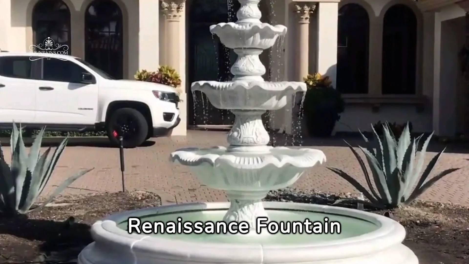 Fontaine 4種類 Four Tier Renaissance In Toscana Pool - Shop now at fountains.com