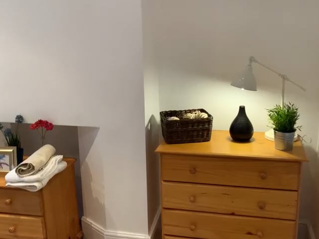 Luxury Double Room (available immediately) - Lewis Main Photo