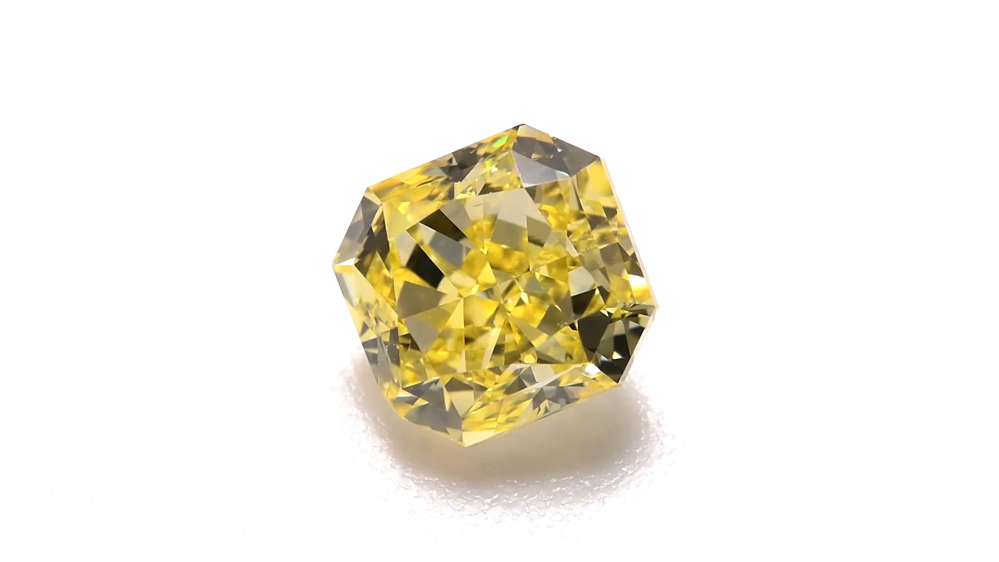 ORANGE DIAMOND | DIAMOND EXCHANGE FEDERATION