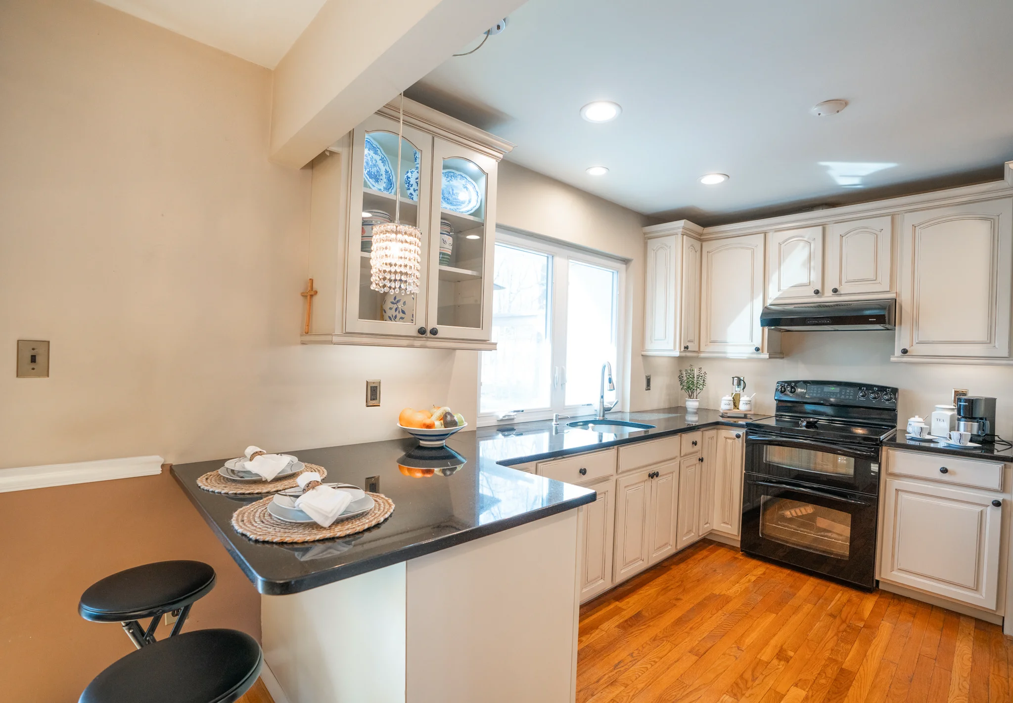 1123 Stonegate Road, Shrub Oak NY on Vimeo