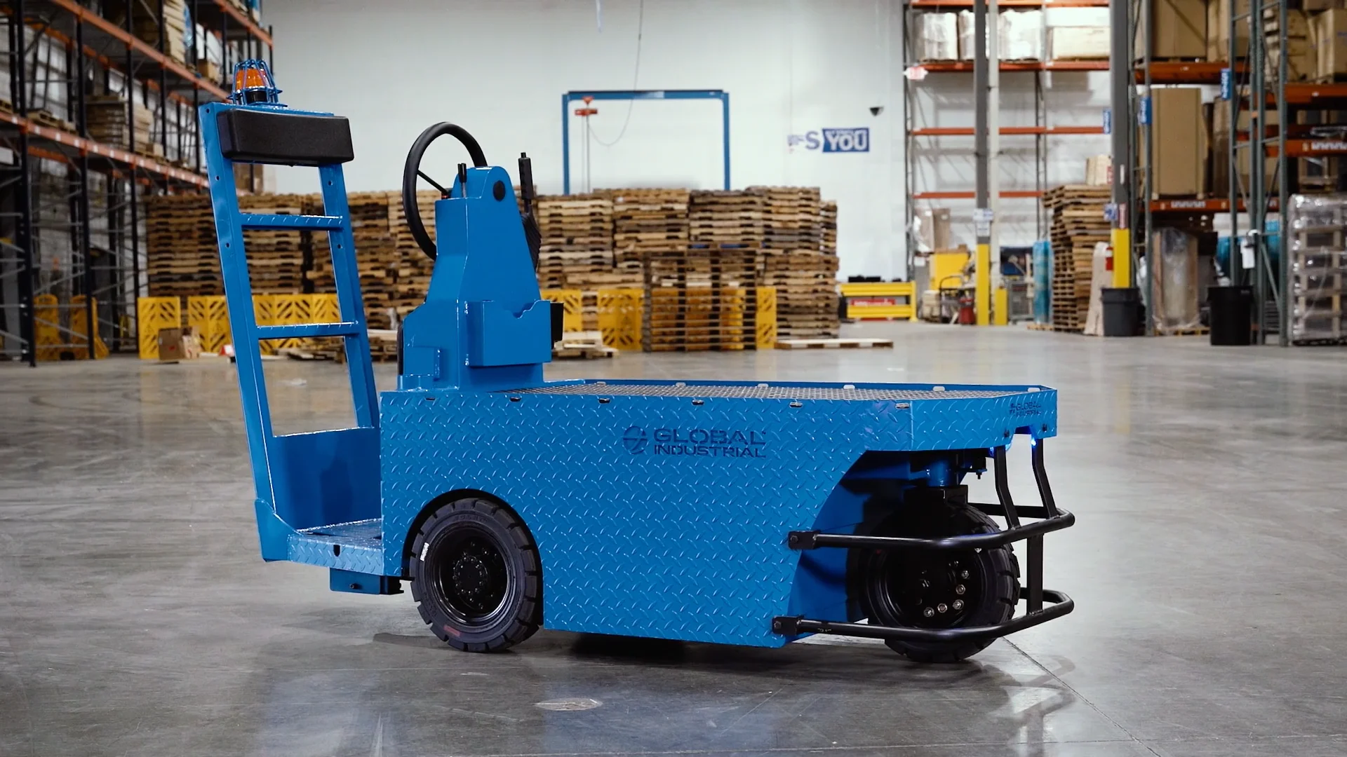 Global Industrial™ Warehouse Stock Chaser on Vimeo
