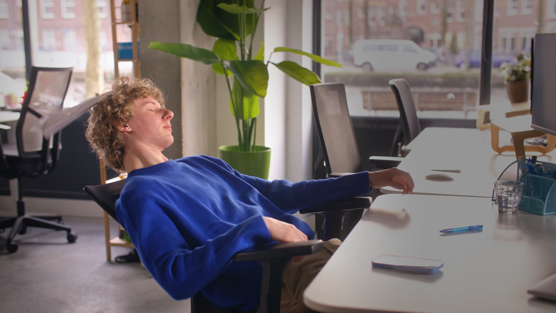 LOI - Geen tijd te verliezen - Looping
