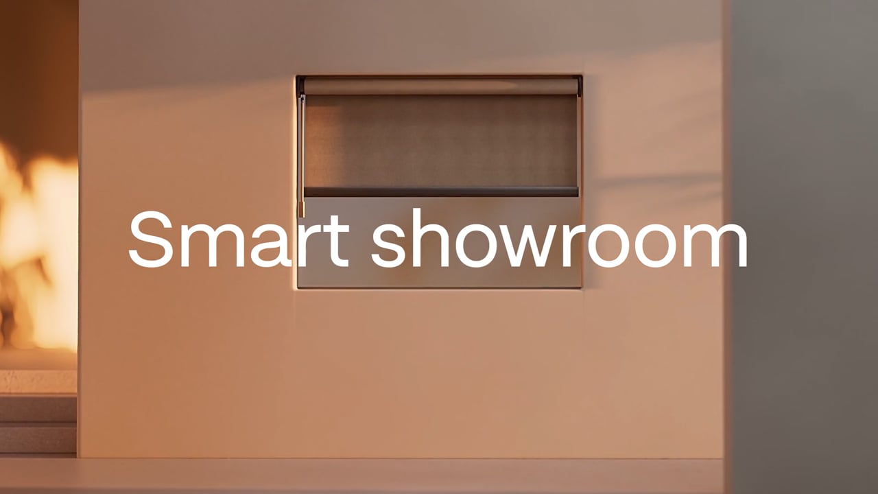 Embark on a journey to enhance your showroom experience with Motionblinds. Benefit from our extensive involvement in thousands of showrooms worldwide. Watch the video to see the simplicity of setting up your smart showroom.