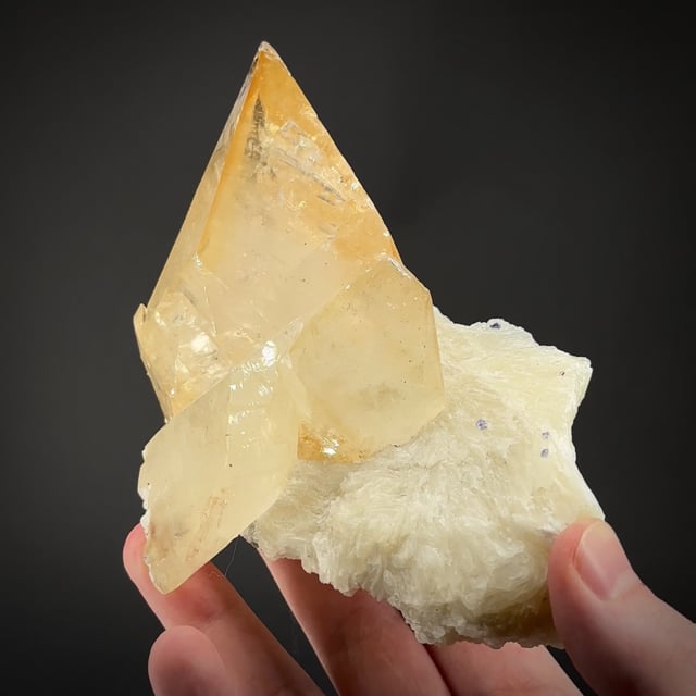 Calcite on Baryte