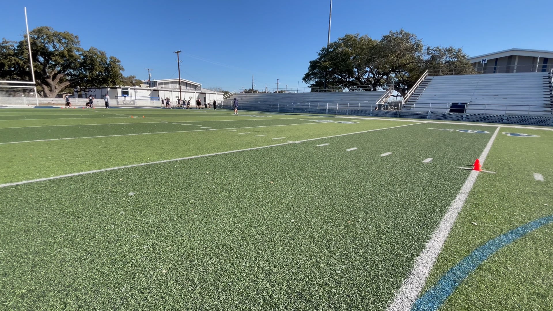 Watch kolten alvarez's 40 Yard Dash: 4.82 seconds
