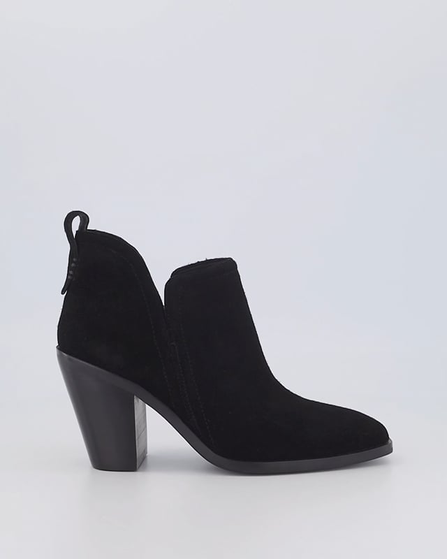 ROSEE / Black Suede