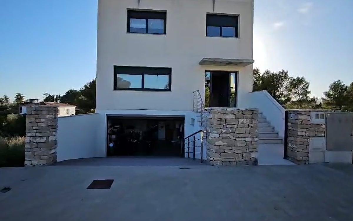 Villa for Sale in L' Ametlla de Mar