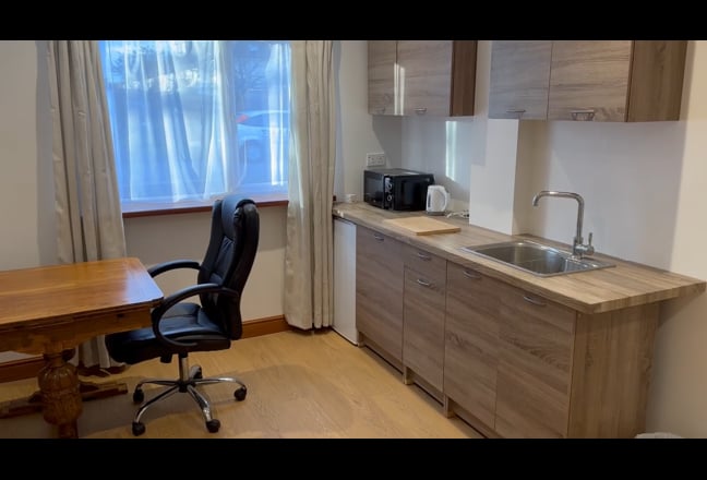  Large  en-suite  room,near  Addenbrookes   CB1 Main Photo
