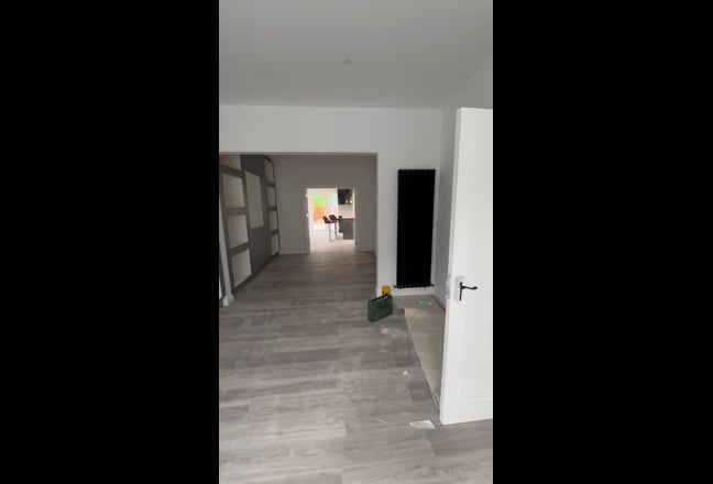 En-Suite Double Room Tolet Newly Refurbished Main Photo