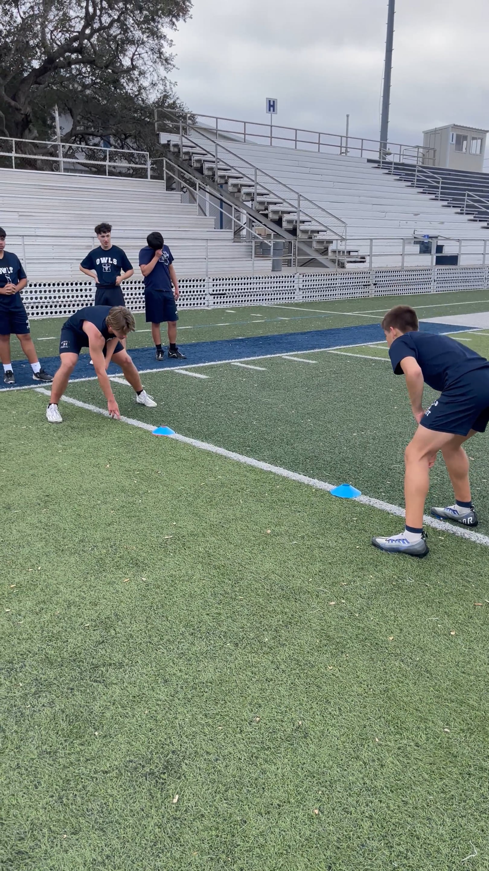 Watch aj knight's 5-10-5 Agility: 4.43 seconds