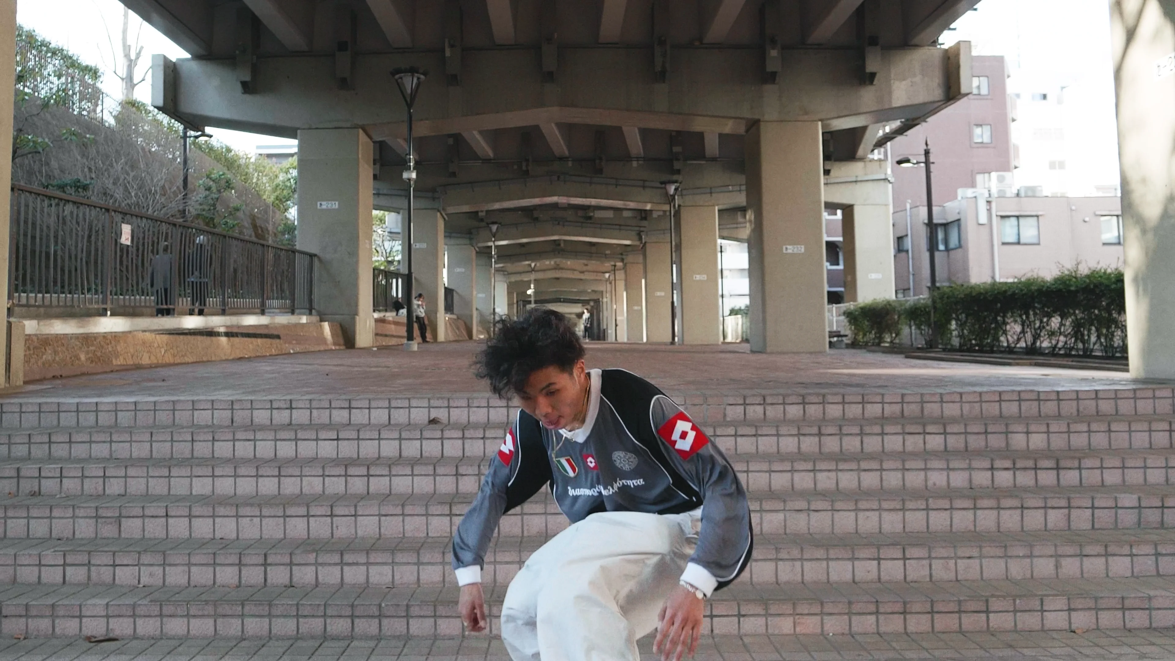 Diaspora skateboards × LOTTOのコラボレーションゲームシャツ