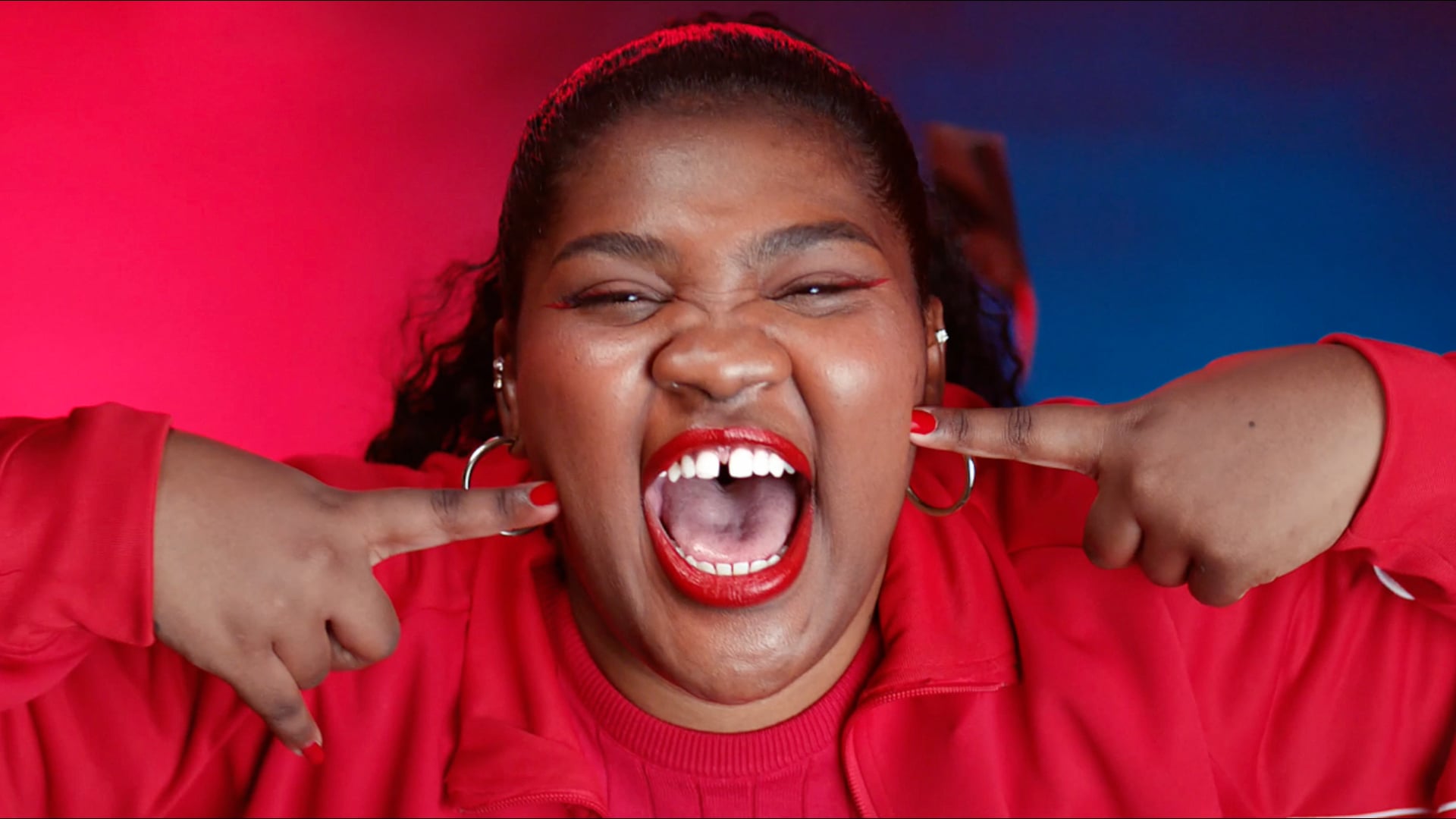 COLGATE #SmileOutLoud