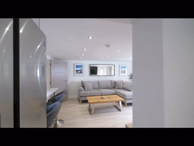 1 large luxury en-suite room in West Didsbury Main Photo