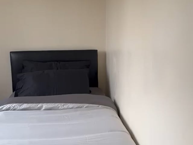  1  Single  Room  Available for Female Only Main Photo