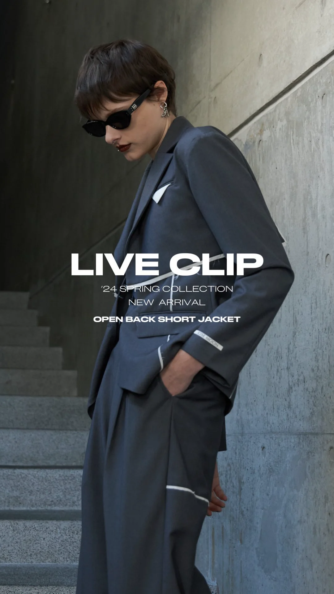 GATHER SLEEVE SHORT BLOUSON(F IVORY): OUTERjosemoon