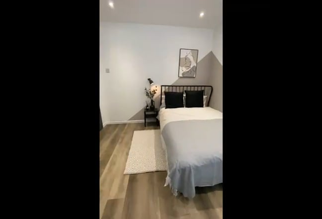 Large Double Room - Shirley  Main Photo