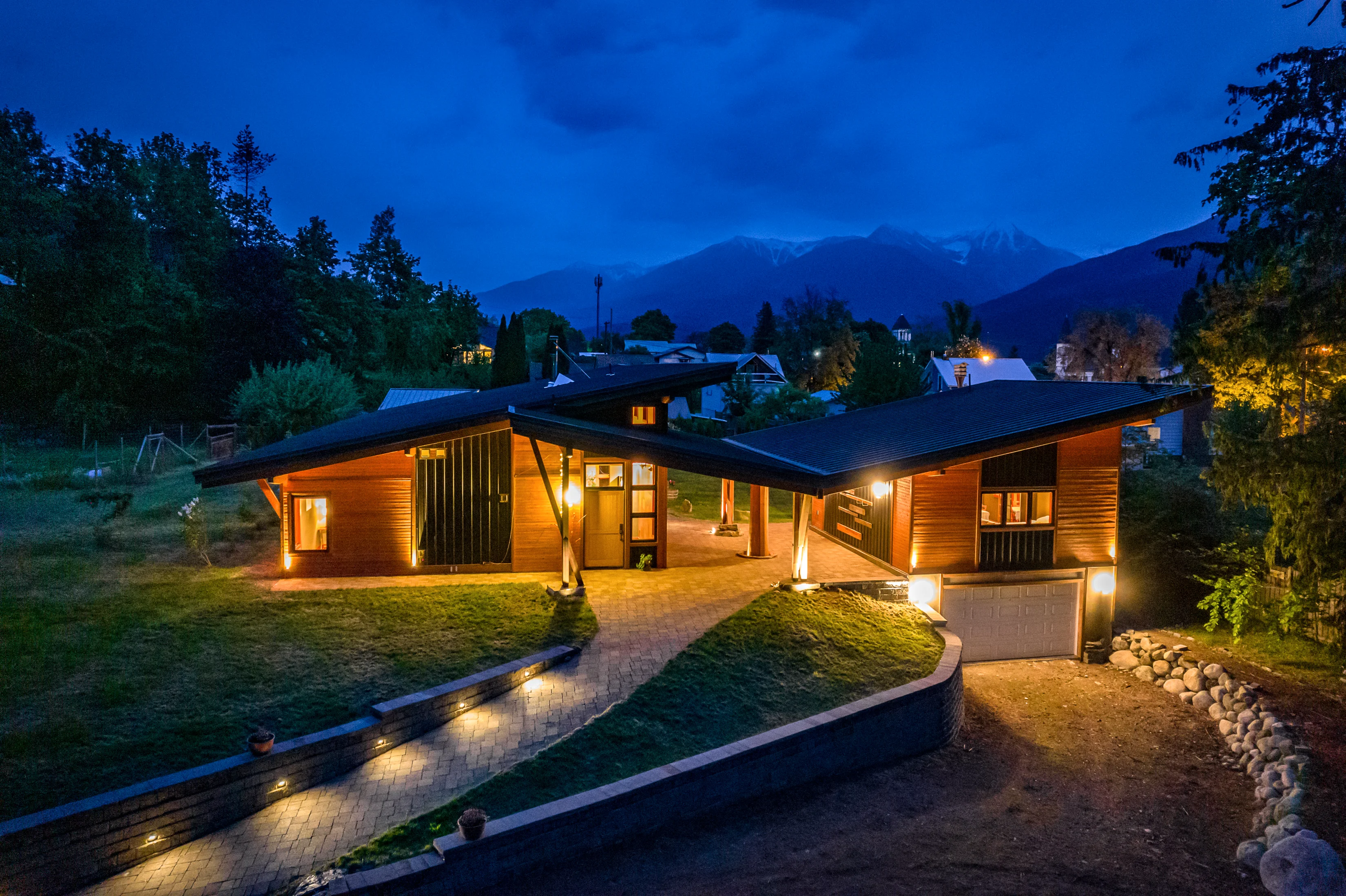 FOR SALE 620 Higashi Road, KASLO, BC Aga Wrobel Personal Real Estate on Vimeo