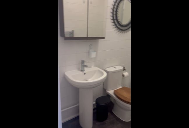 1 Bedroom Flat in Bournemouth West Cliff area Main Photo