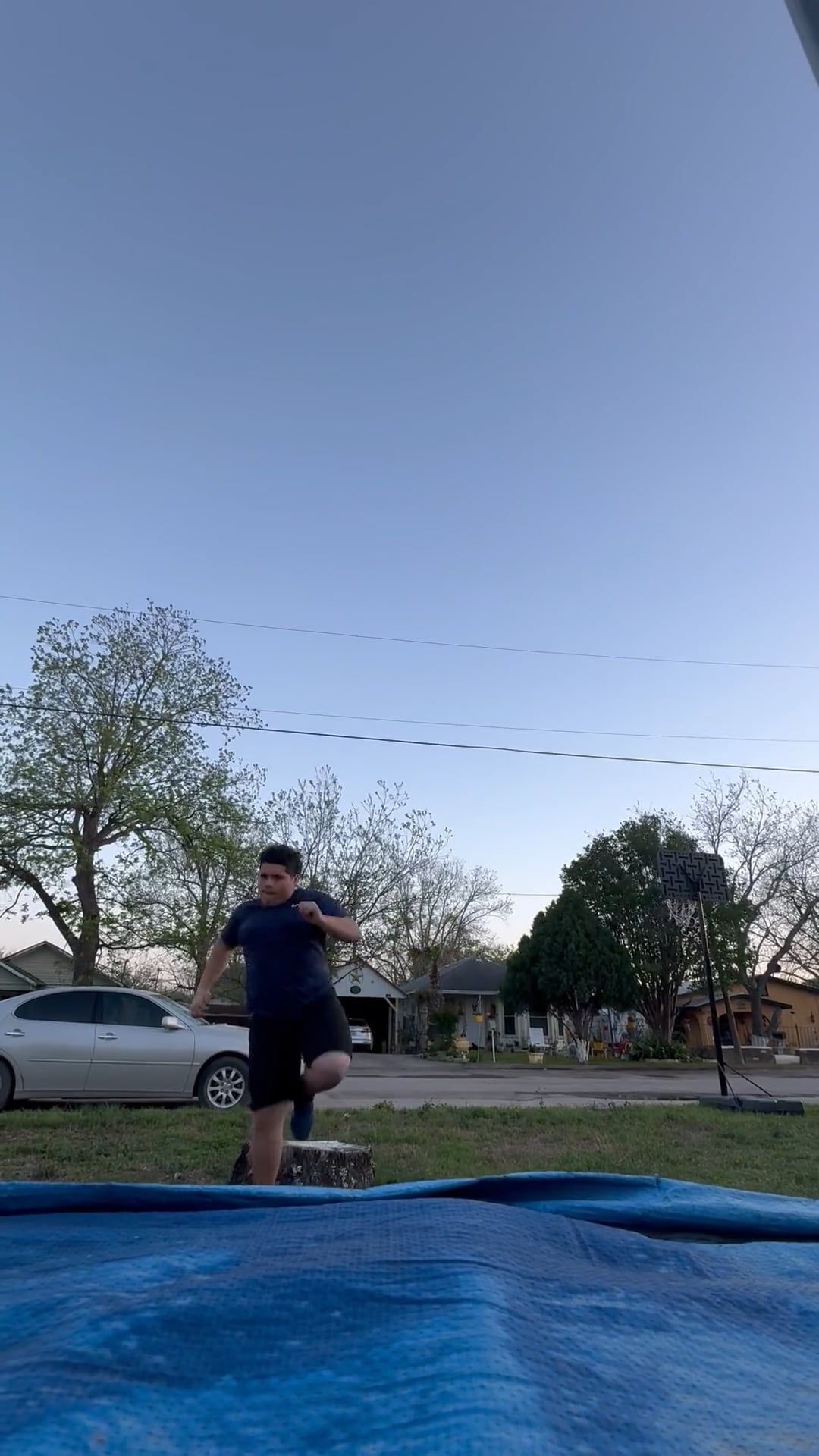 Watch javen cantera's LAT Jump to Single Leg Vertical: Approved