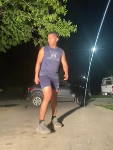 Watch jeremiah  guevara's Lung to Single Leg Hop: Approved